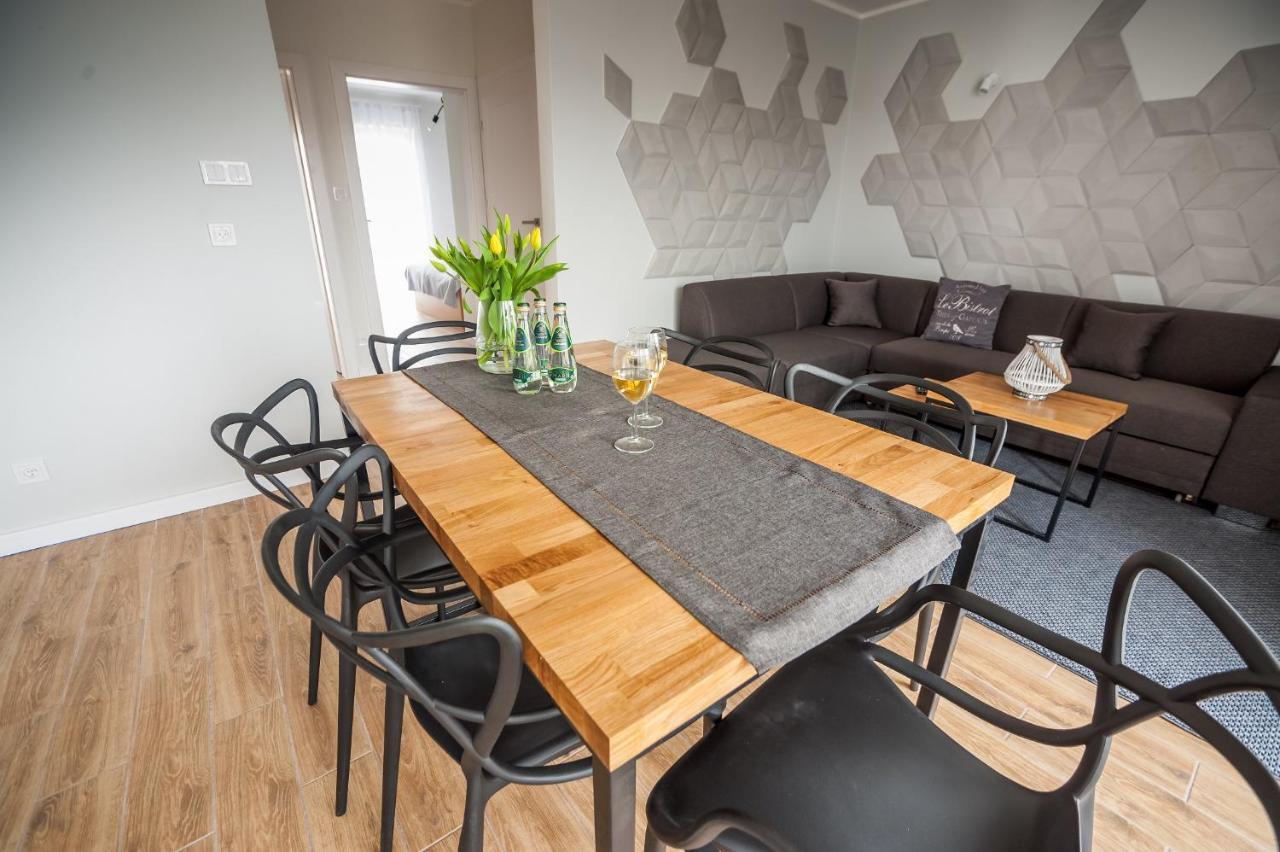 Apartamenty Baltyckie - Sloneczna Oaza - Parking, Taras, Ogrod, Wifi Устка Экстерьер фото