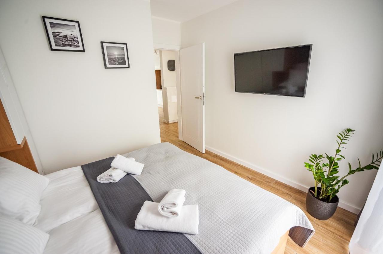 Apartamenty Baltyckie - Sloneczna Oaza - Parking, Taras, Ogrod, Wifi Устка Экстерьер фото