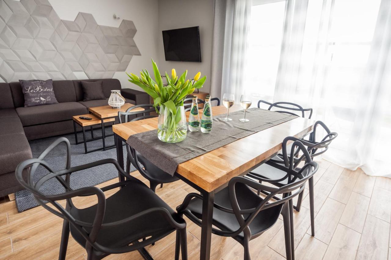 Apartamenty Baltyckie - Sloneczna Oaza - Parking, Taras, Ogrod, Wifi Устка Экстерьер фото
